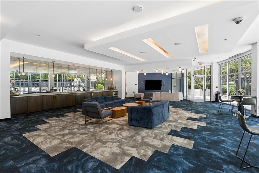 950 W. Peachtree Street Nw - Photo 17