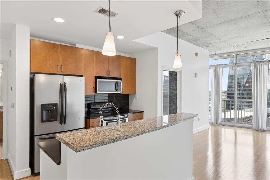 950 W. Peachtree Street Nw - Photo 3