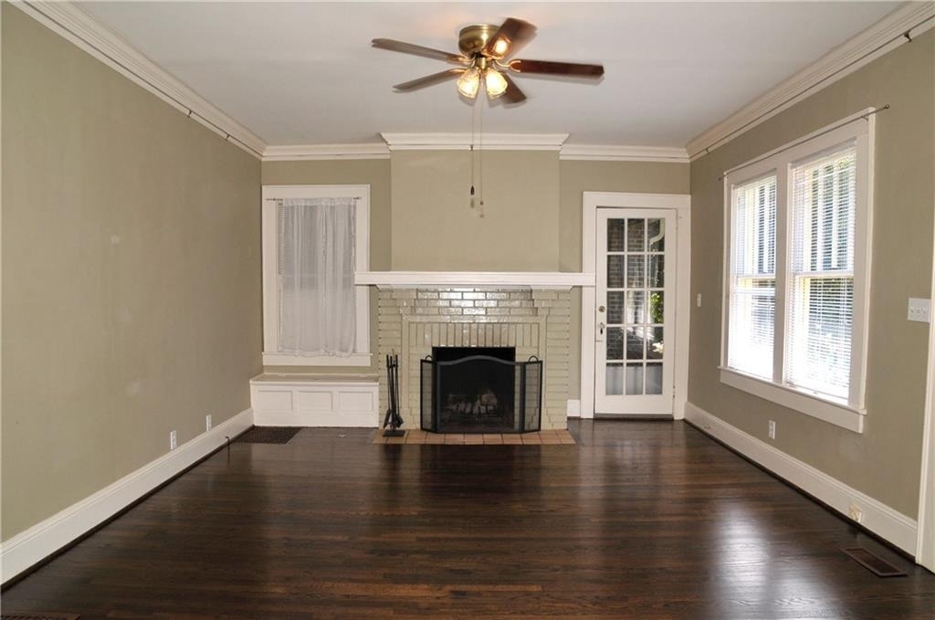 602 Sherwood Road Ne - Photo 2