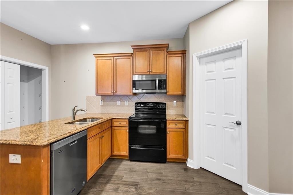 5358 Manor View Drive Nw - Photo 8