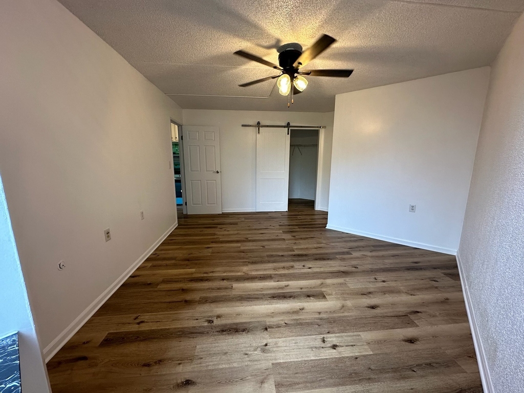 1750 N Marywood Avenue - Photo 7