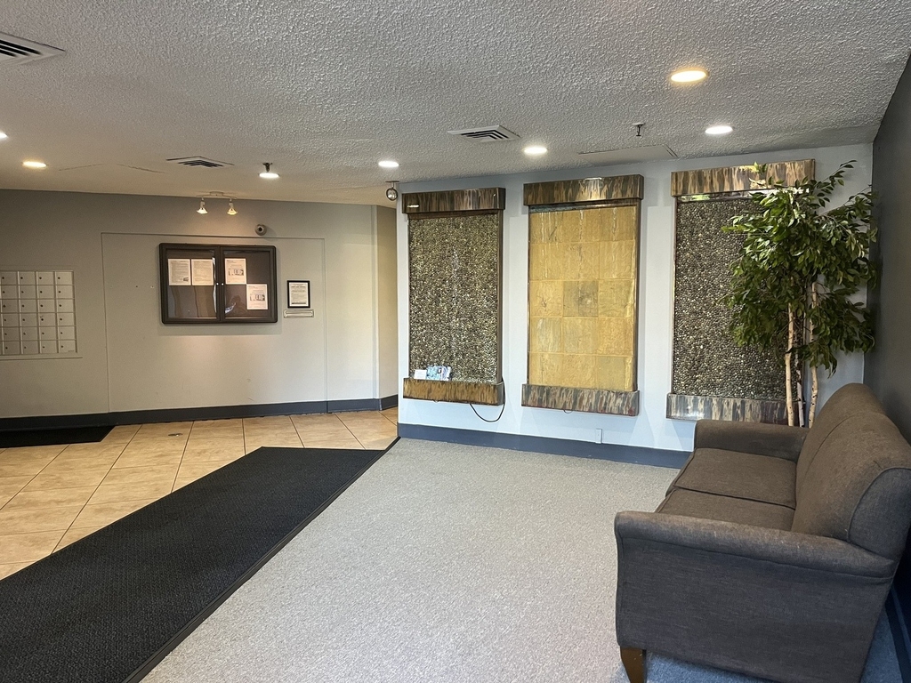 1750 N Marywood Avenue - Photo 12