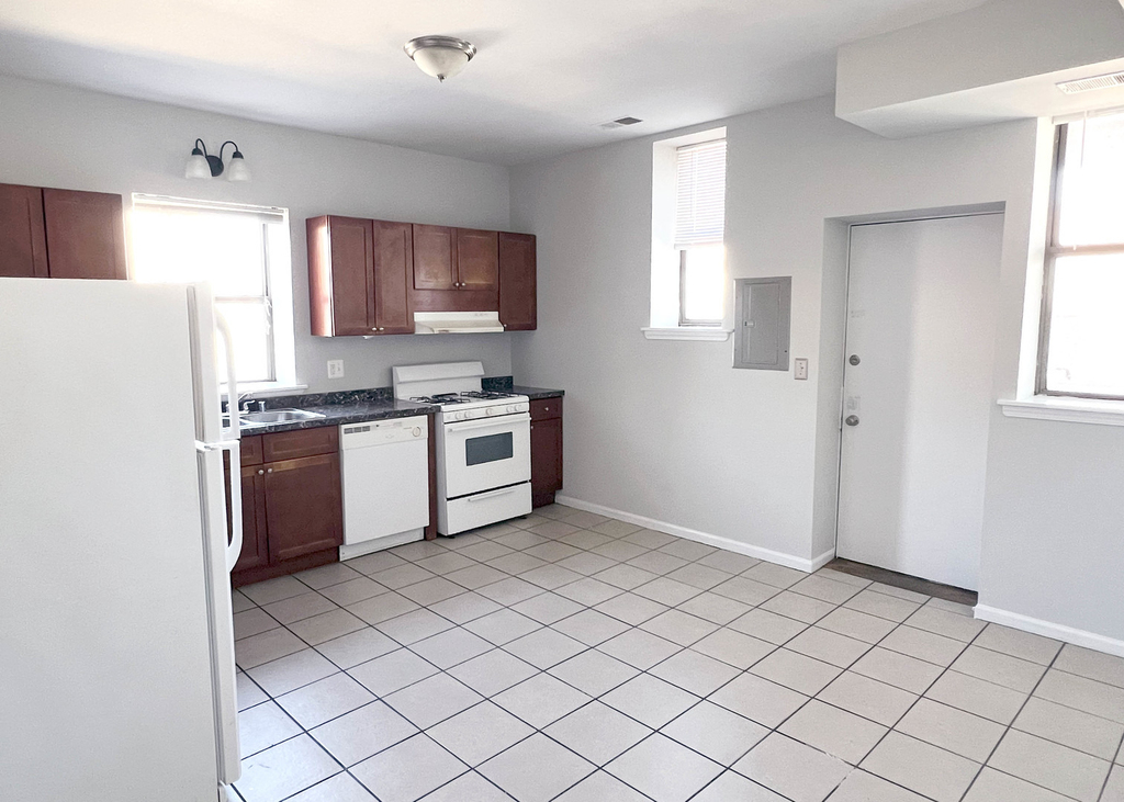 6141 S Woodlawn Avenue - Photo 4