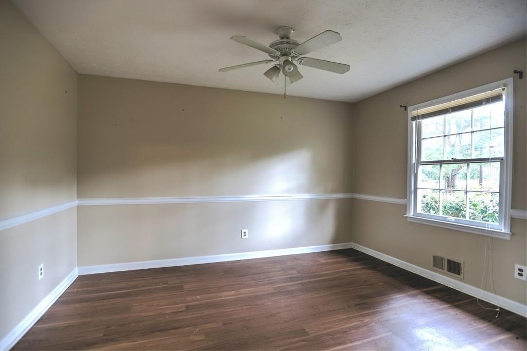 2940 Connie Street - Photo 4