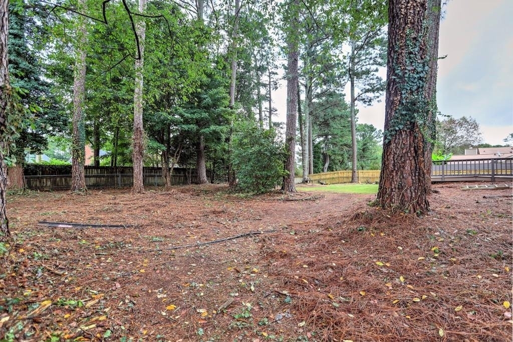 2940 Connie Street - Photo 15
