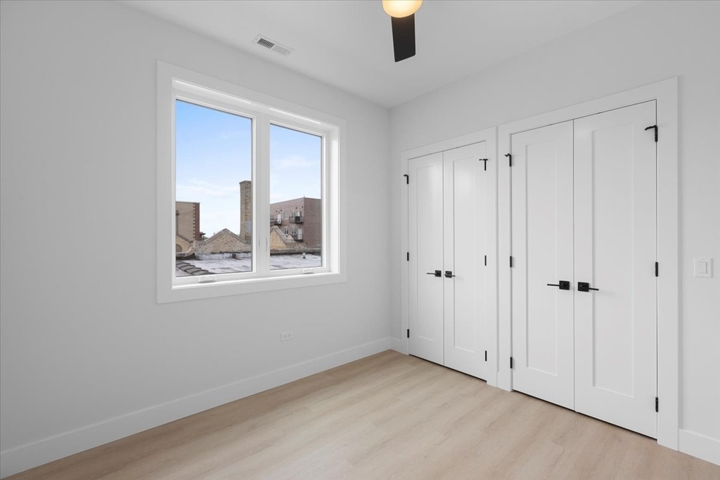 904 W Dakin Street - Photo 7