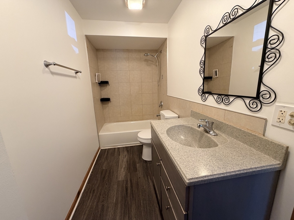 602 S State Street - Photo 6
