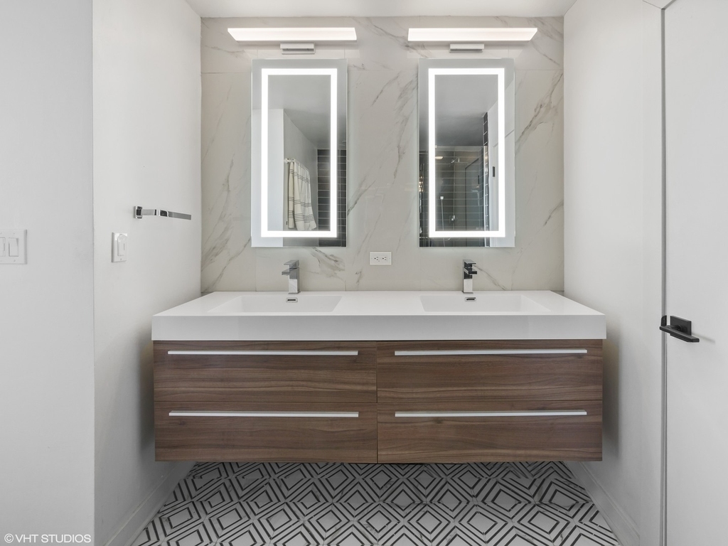 655 W Irving Park Road - Photo 9