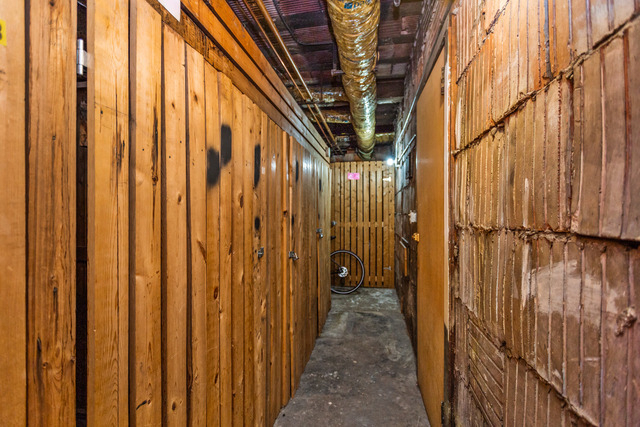 604 W Addison Avenue - Photo 10