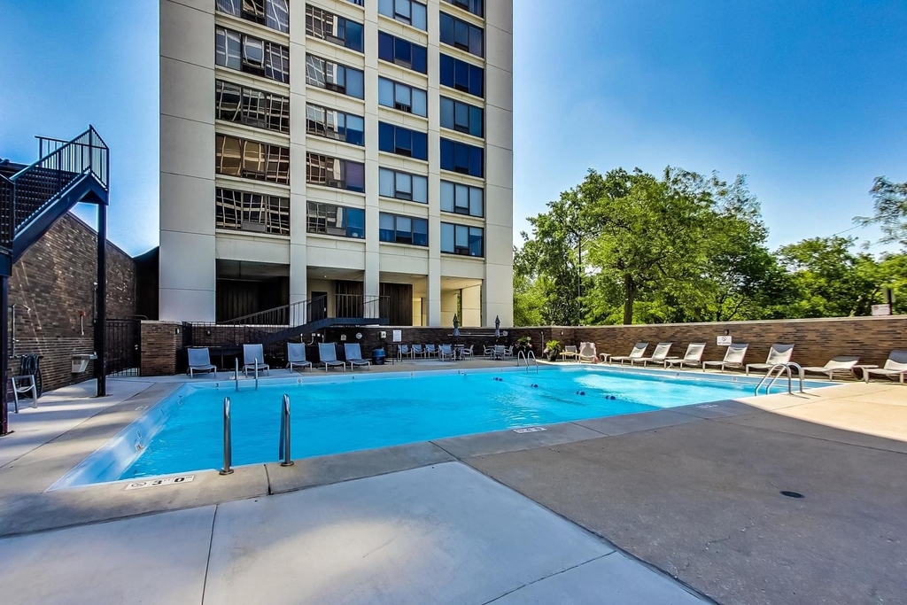 2800 N Lake Shore Drive - Photo 22