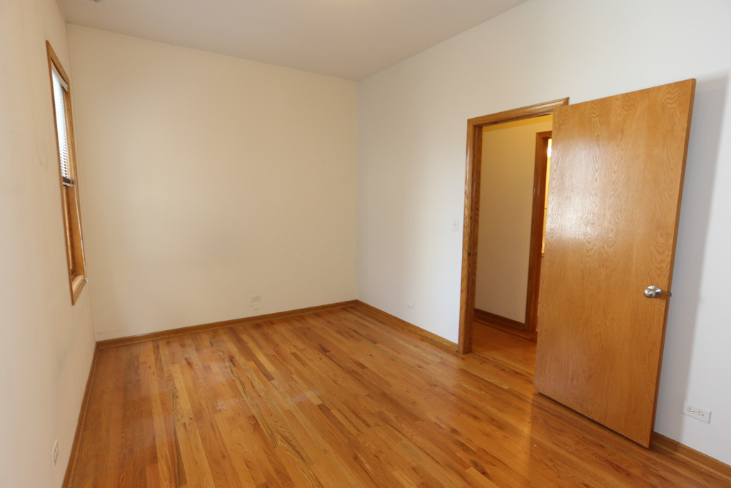 824 W Buckingham Place - Photo 15