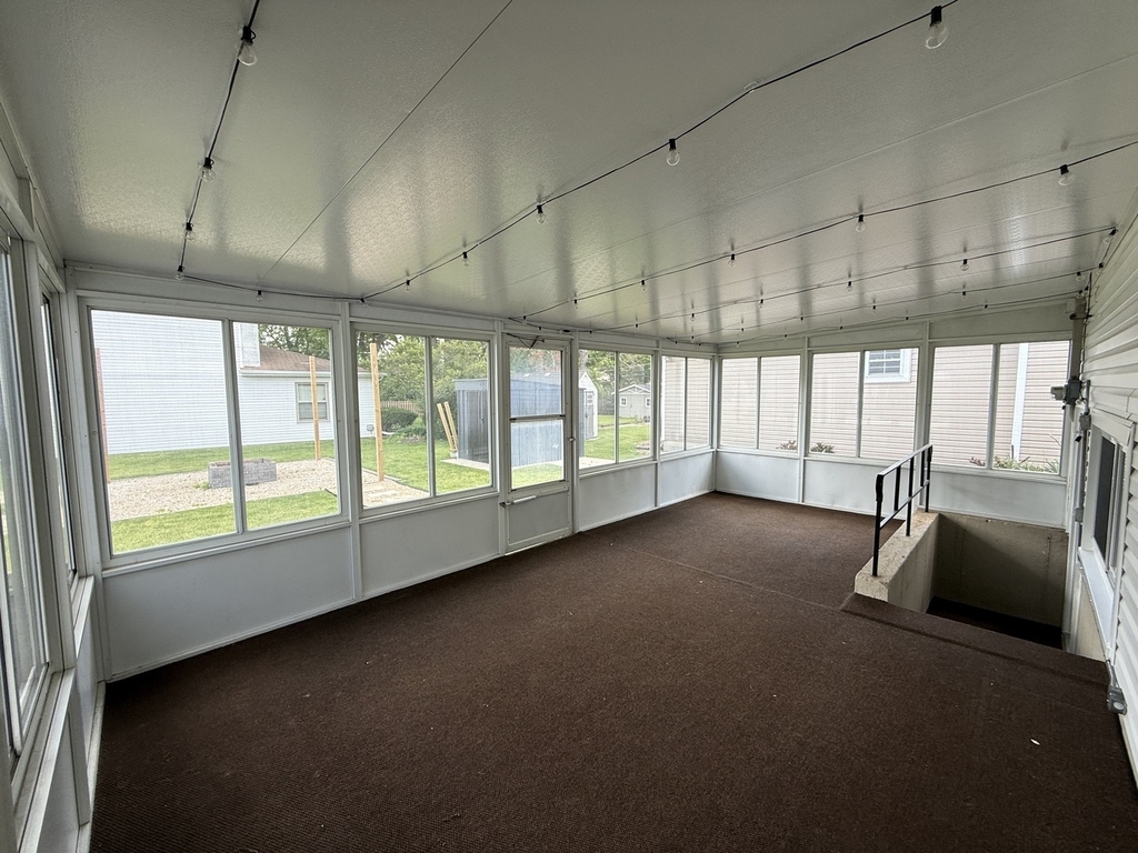 2305 N Williamsburg Street - Photo 18