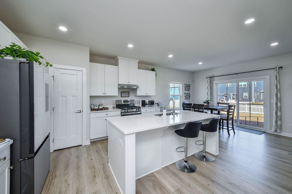 328 Carole Street - Photo 2