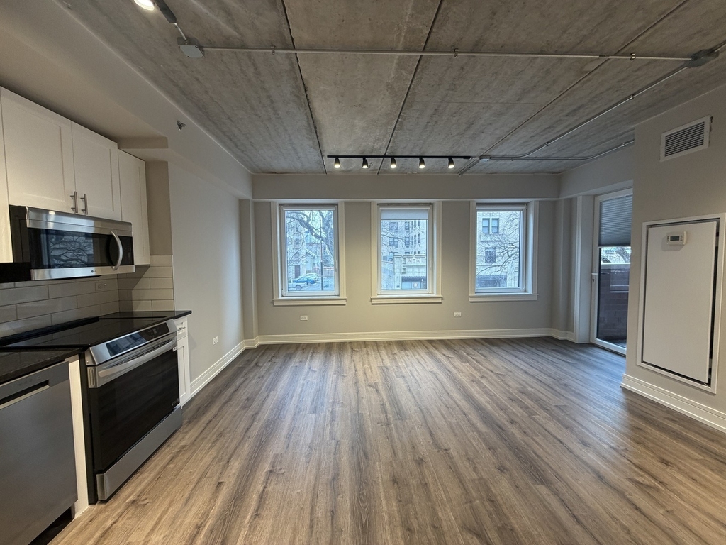 952 W Carmen Avenue - Photo 6