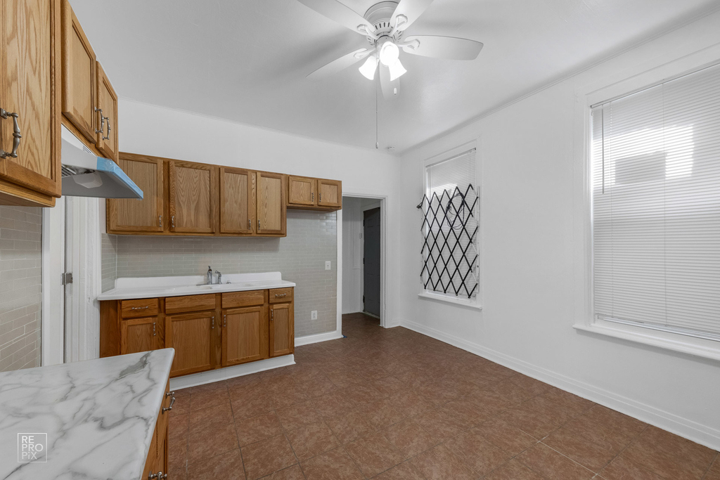 2409 S Spaulding Avenue - Photo 4