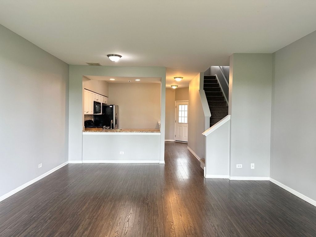 83 Polaris Drive - Photo 8