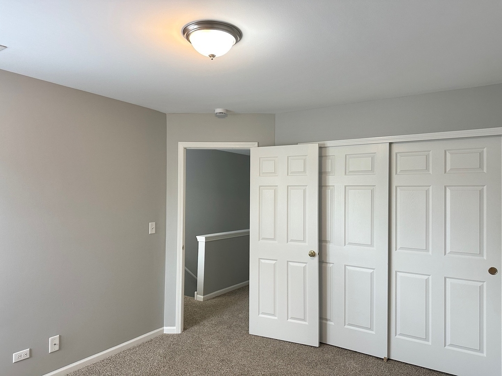 83 Polaris Drive - Photo 15