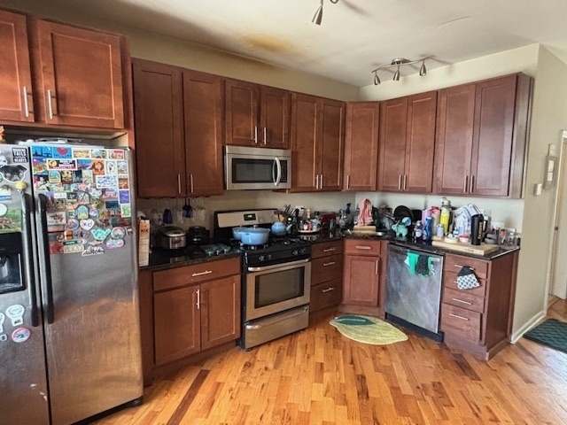 2117 N Stave Street - Photo 3