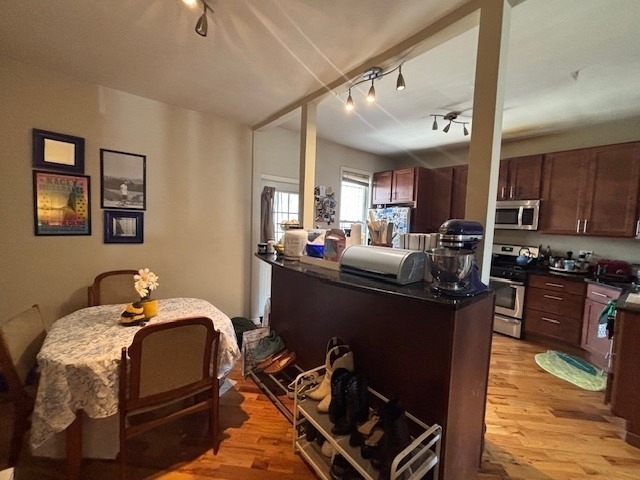 2117 N Stave Street - Photo 4