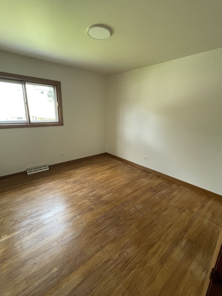 850 S Hillside Avenue - Photo 8