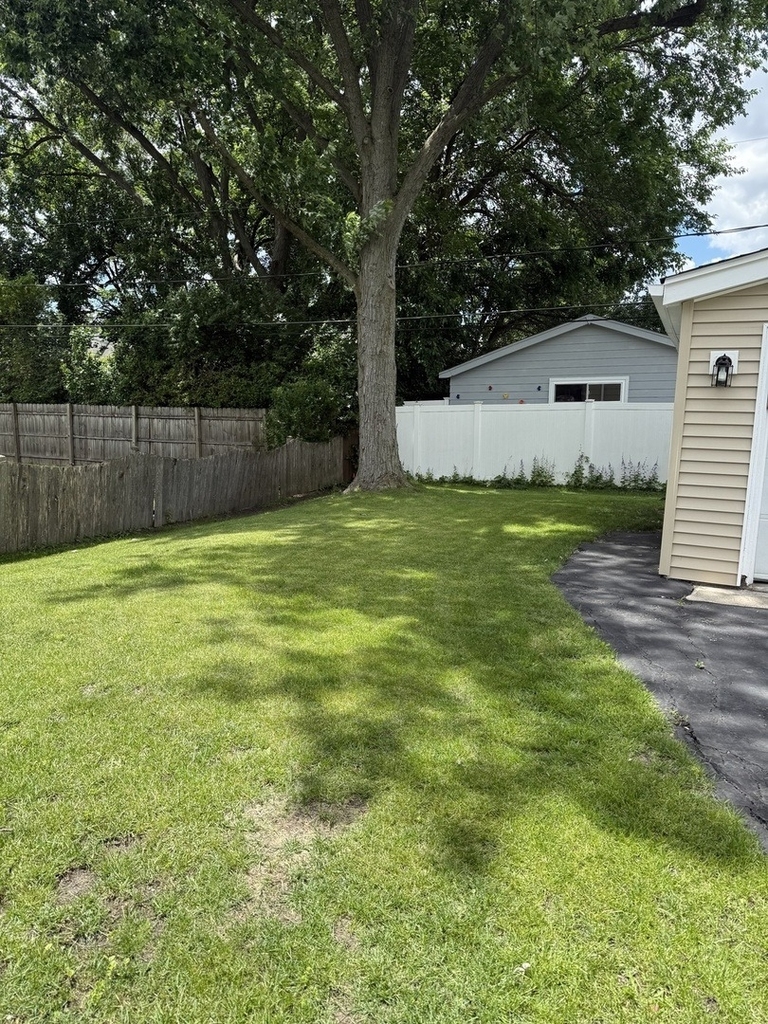 850 S Hillside Avenue - Photo 14