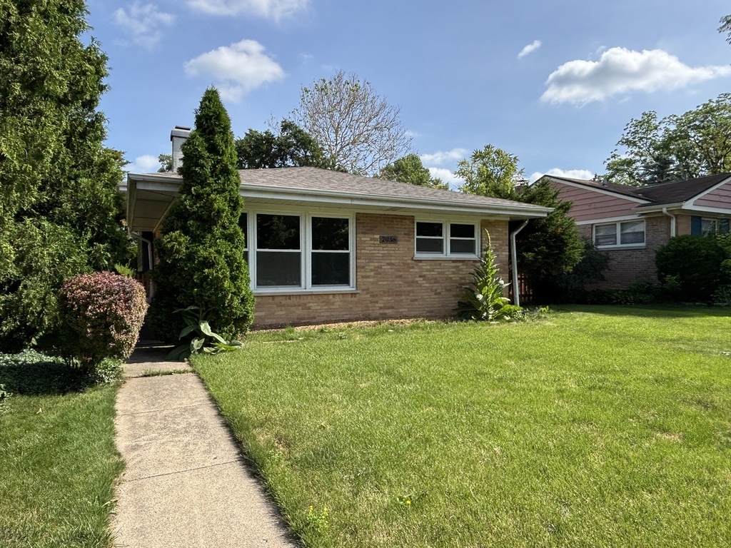 2036 Lake Avenue - Photo 0