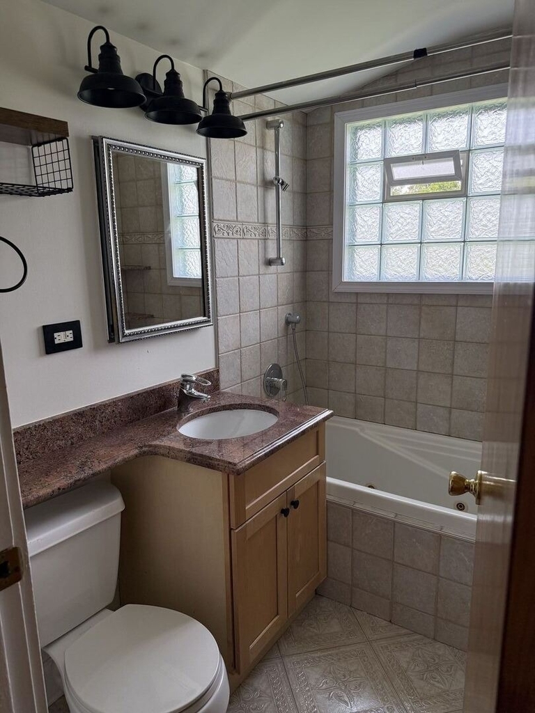 212 Valerie Court - Photo 20
