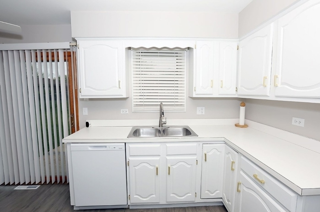 6024 Aspen Lane - Photo 9