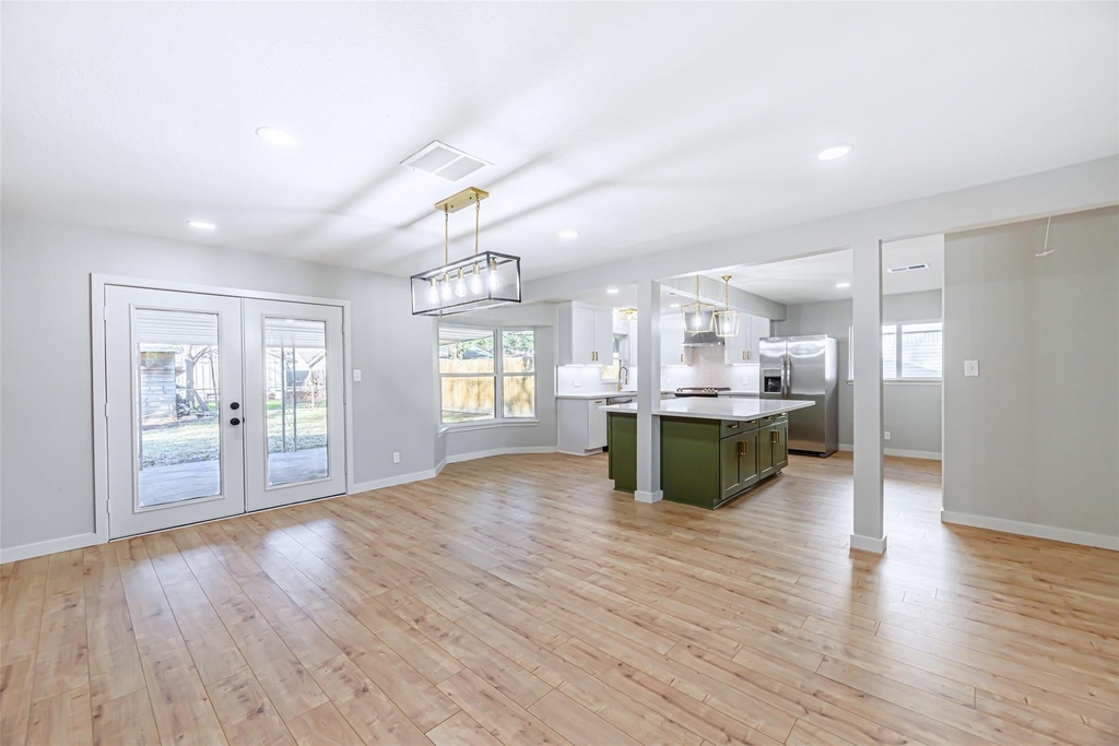 8518 Cedel Dr - Photo 5