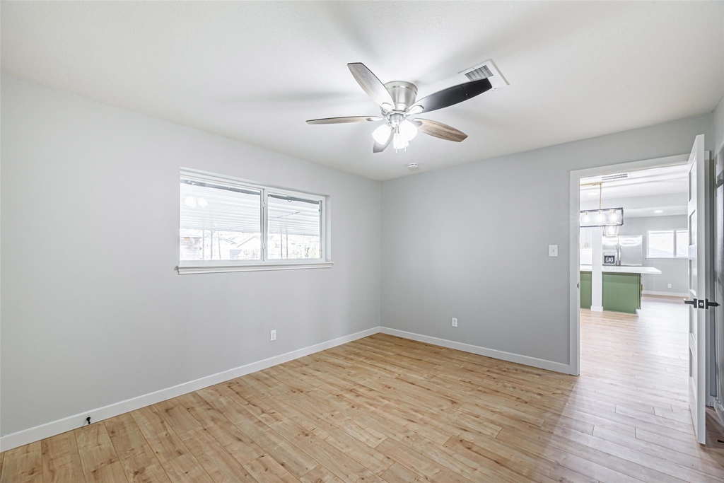 8518 Cedel Dr - Photo 20