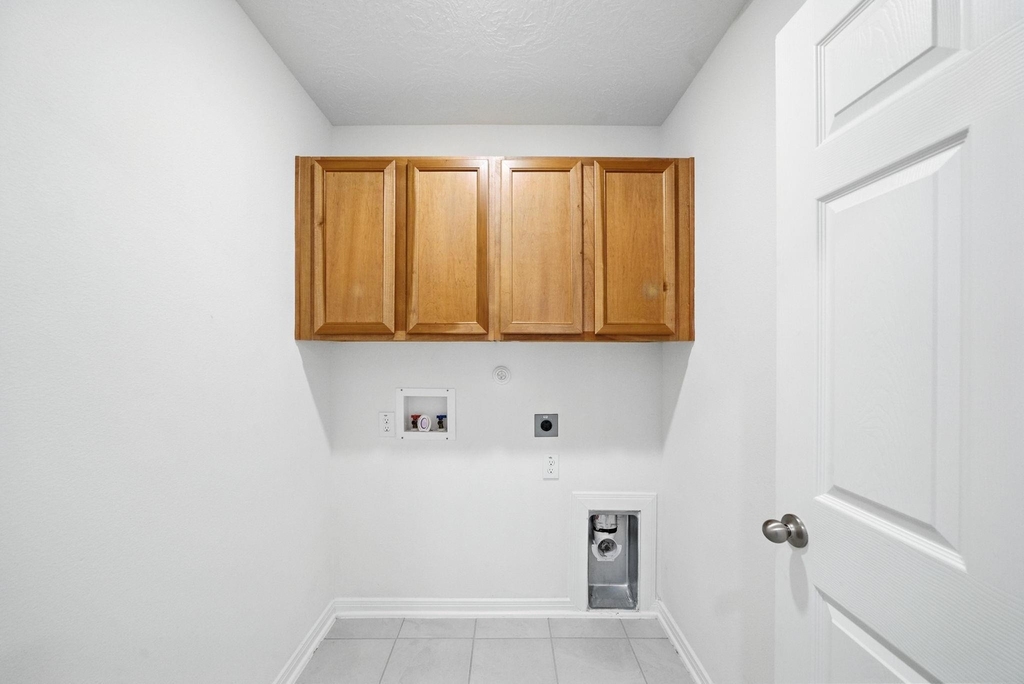 539 Broken Boulder Street - Photo 7