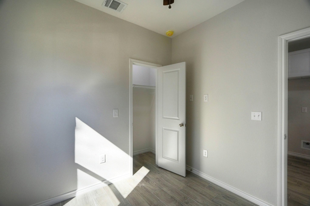 10085 Calendar Street - Photo 13
