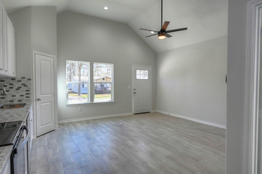 10085 Calendar Street - Photo 27