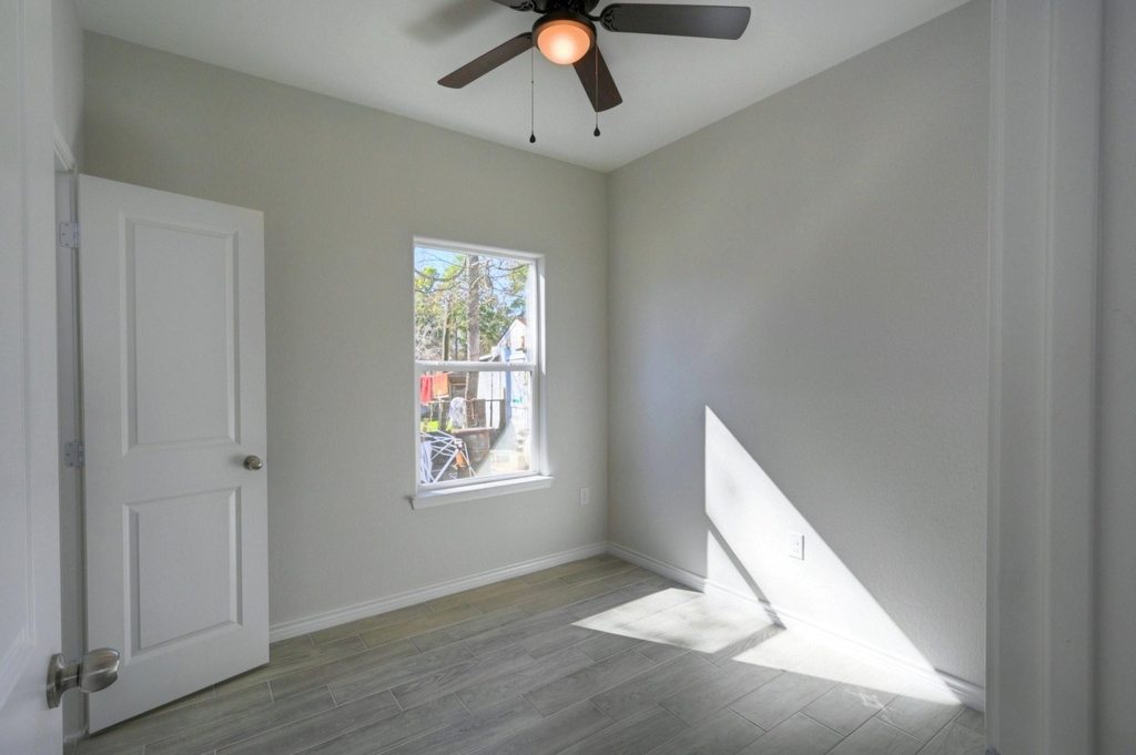 10085 Calendar Street - Photo 18