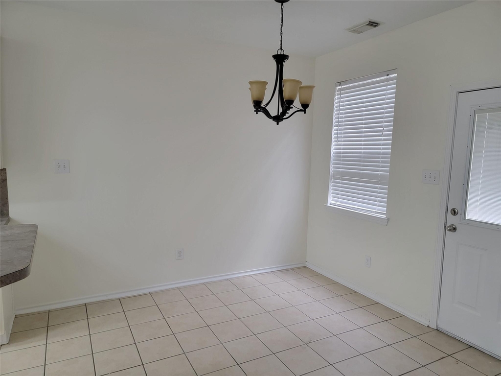 424 Folk Crest Lane - Photo 5