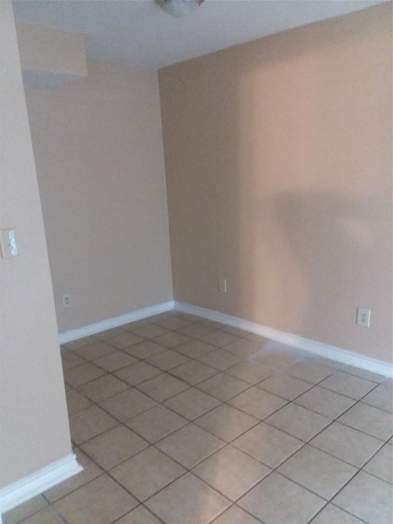 6326 County Road 659 Lower Unit - Photo 10
