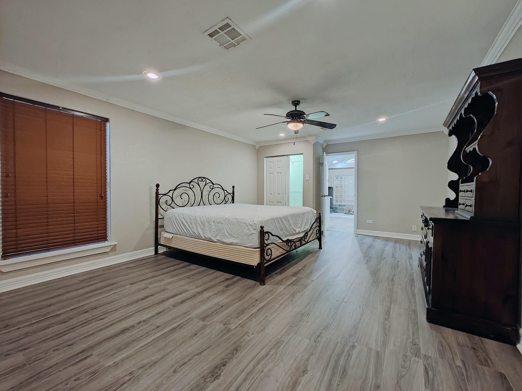 321 21st Avenue N - Photo 19