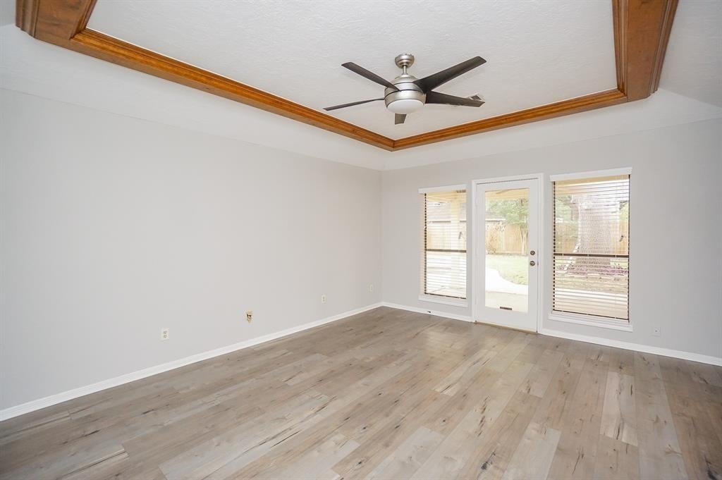 2918 E Elm Circle - Photo 4