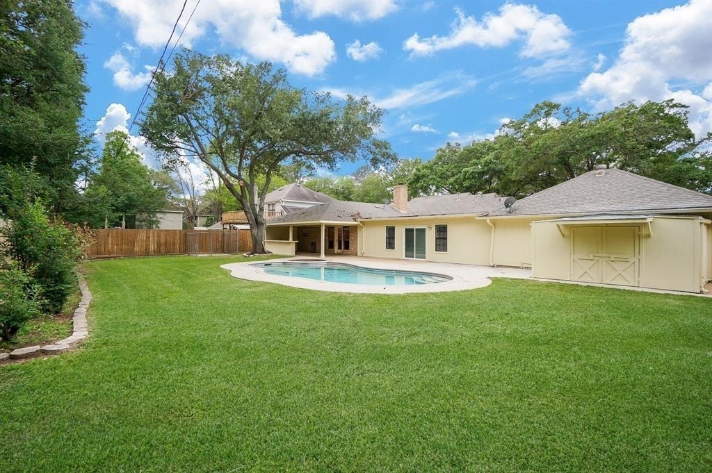 2918 E Elm Circle - Photo 2
