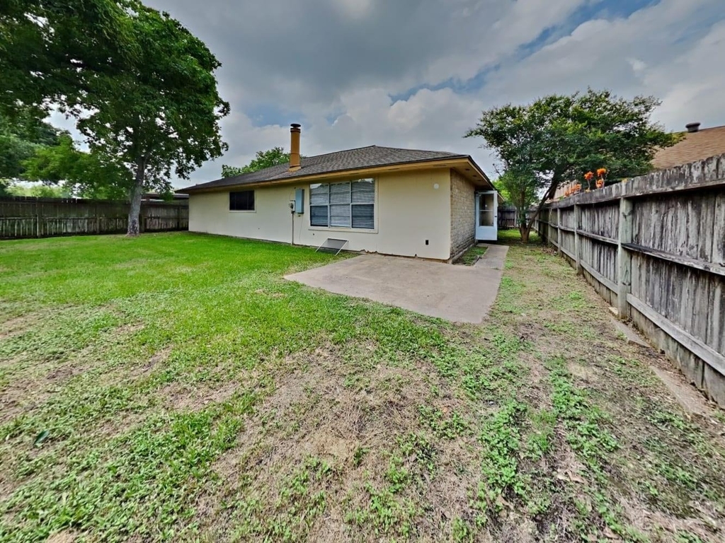 2818 Mayflower Landing Court - Photo 9