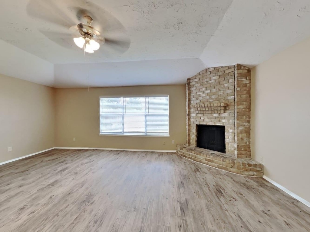 2818 Mayflower Landing Court - Photo 1