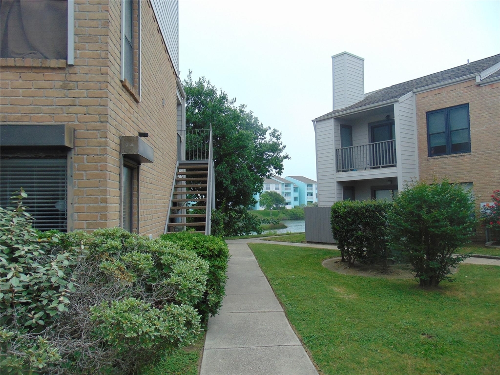 3220 69th Street - Photo 33
