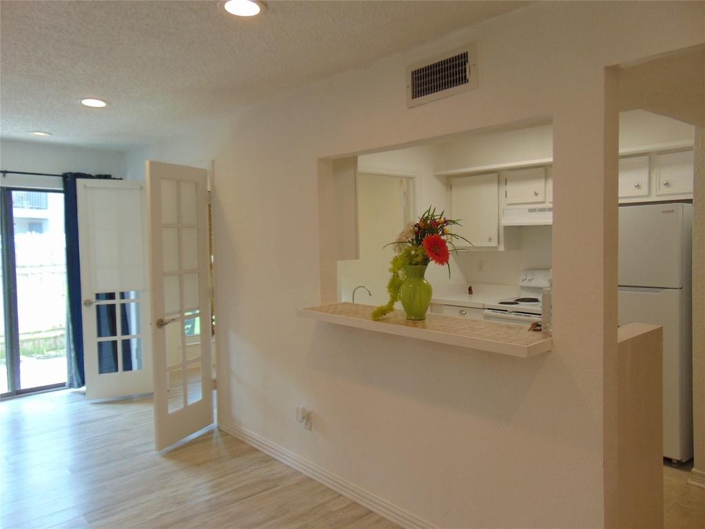 3220 69th Street - Photo 16