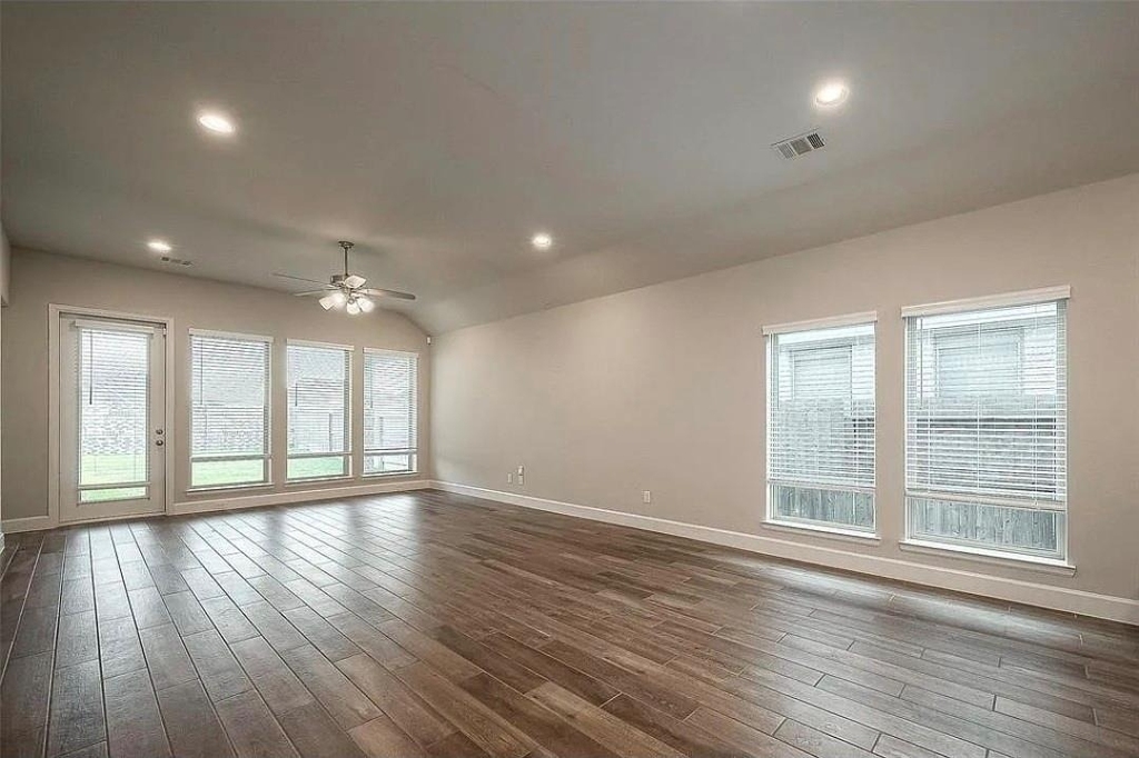 18903 Brego Lane - Photo 3