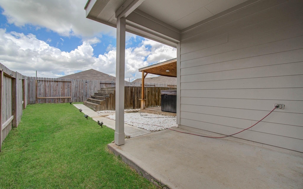 6111 Grove Of Pines St - Photo 27