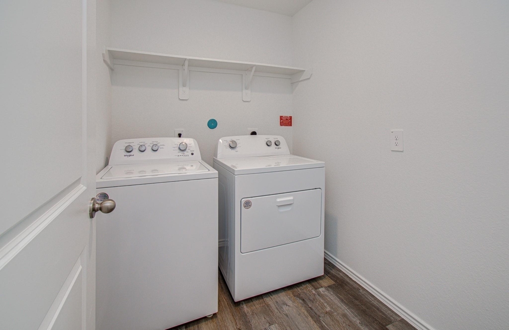 6111 Grove Of Pines St - Photo 6