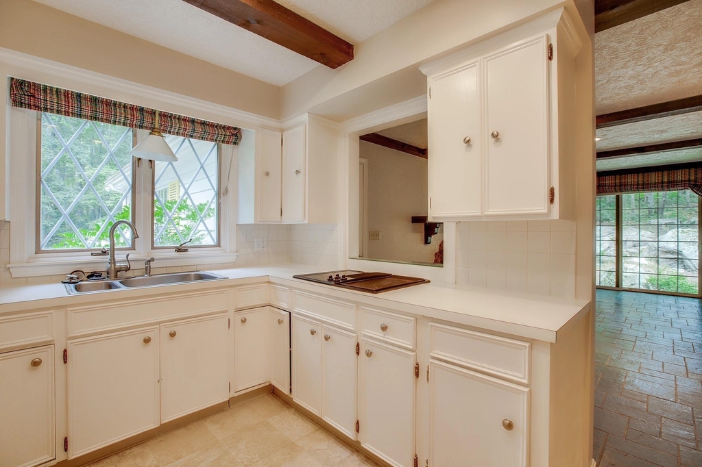 27 Buttonwood - Photo 5