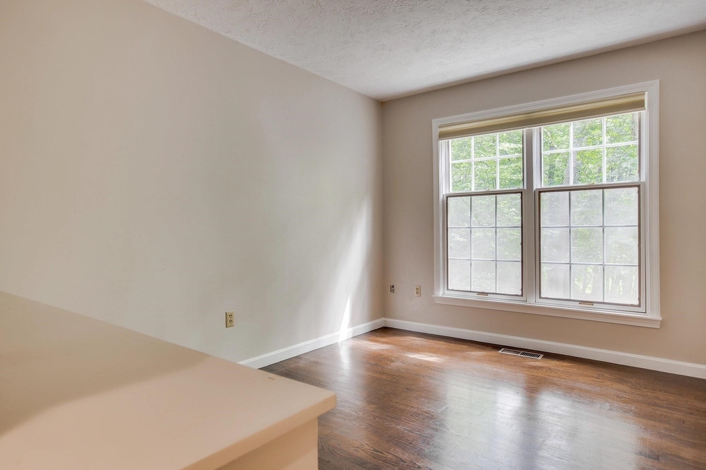 27 Buttonwood - Photo 17