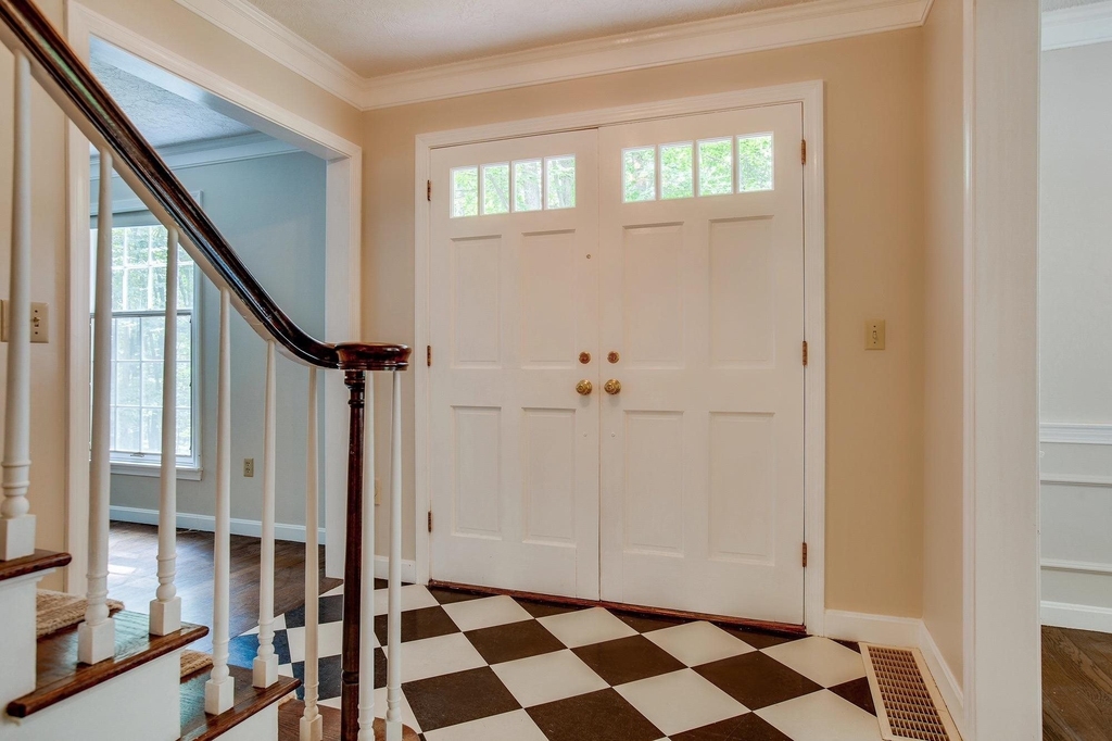 27 Buttonwood - Photo 1