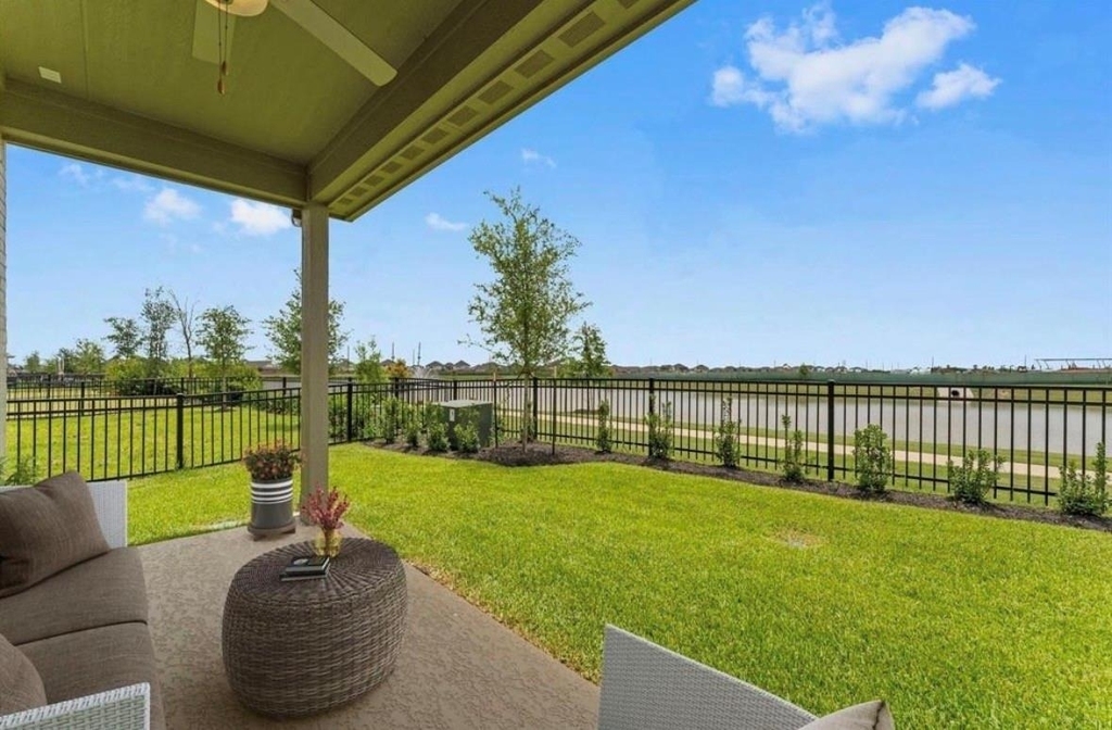 724 Lake Lacosta Drive - Photo 27
